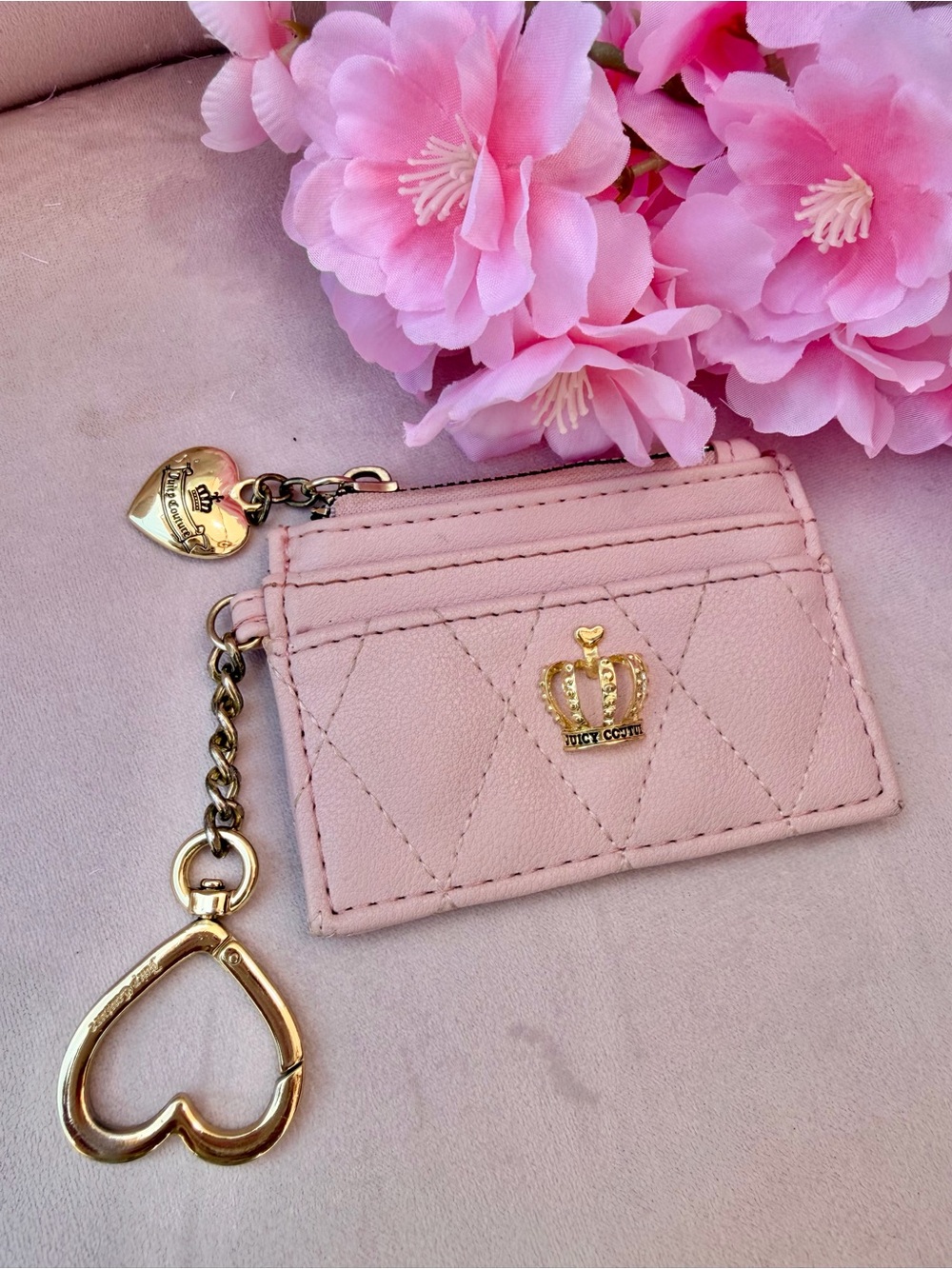 Juicy Couture Blush Pink Quilted Card Holder with Gold Heart Keychain